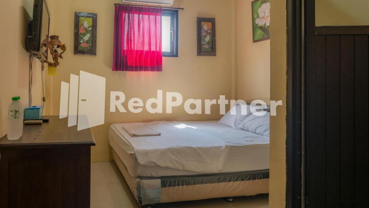 Vandhela Homestay Syariah Mitra Reddoorz 泗水 外观 照片