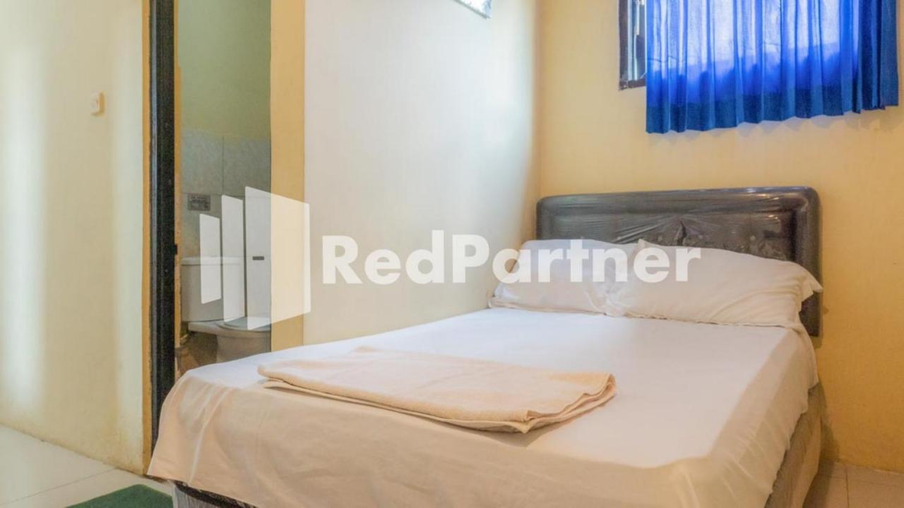 Vandhela Homestay Syariah Mitra Reddoorz 泗水 外观 照片