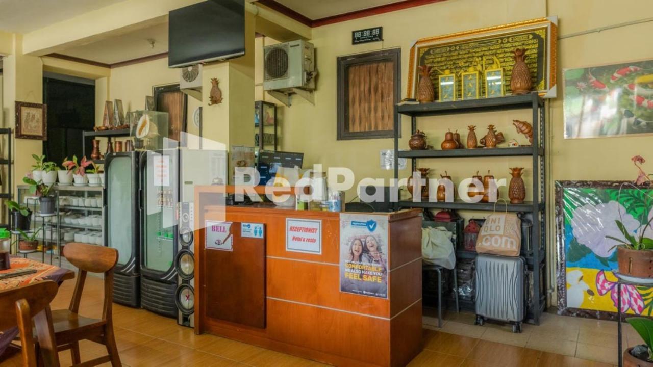 Vandhela Homestay Syariah Mitra Reddoorz 泗水 外观 照片